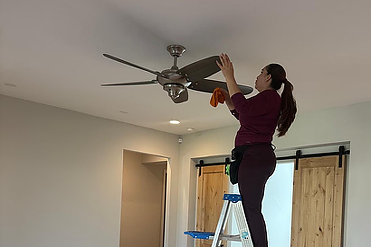Move-In & Move-Out Cleaning
